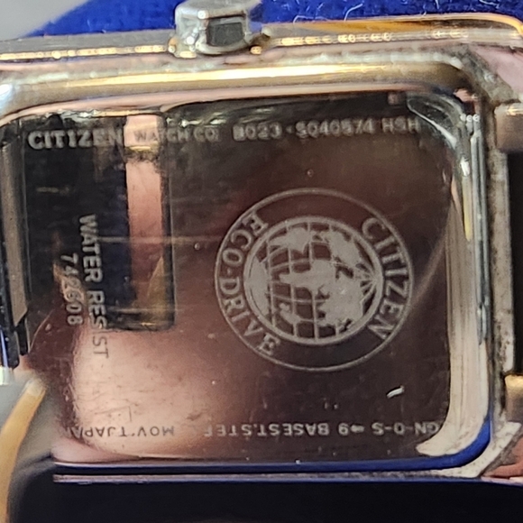 Vintage Y2K Womens Citizen Eco-Drive Tank Watch with simulated diamond bezel - Picture 5 of 8